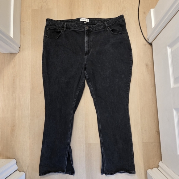 Abercrombie & Fitch Denim - Abercrombie & Fitch Black Skinny High Rise Curve Love Jeans Size 22 Short